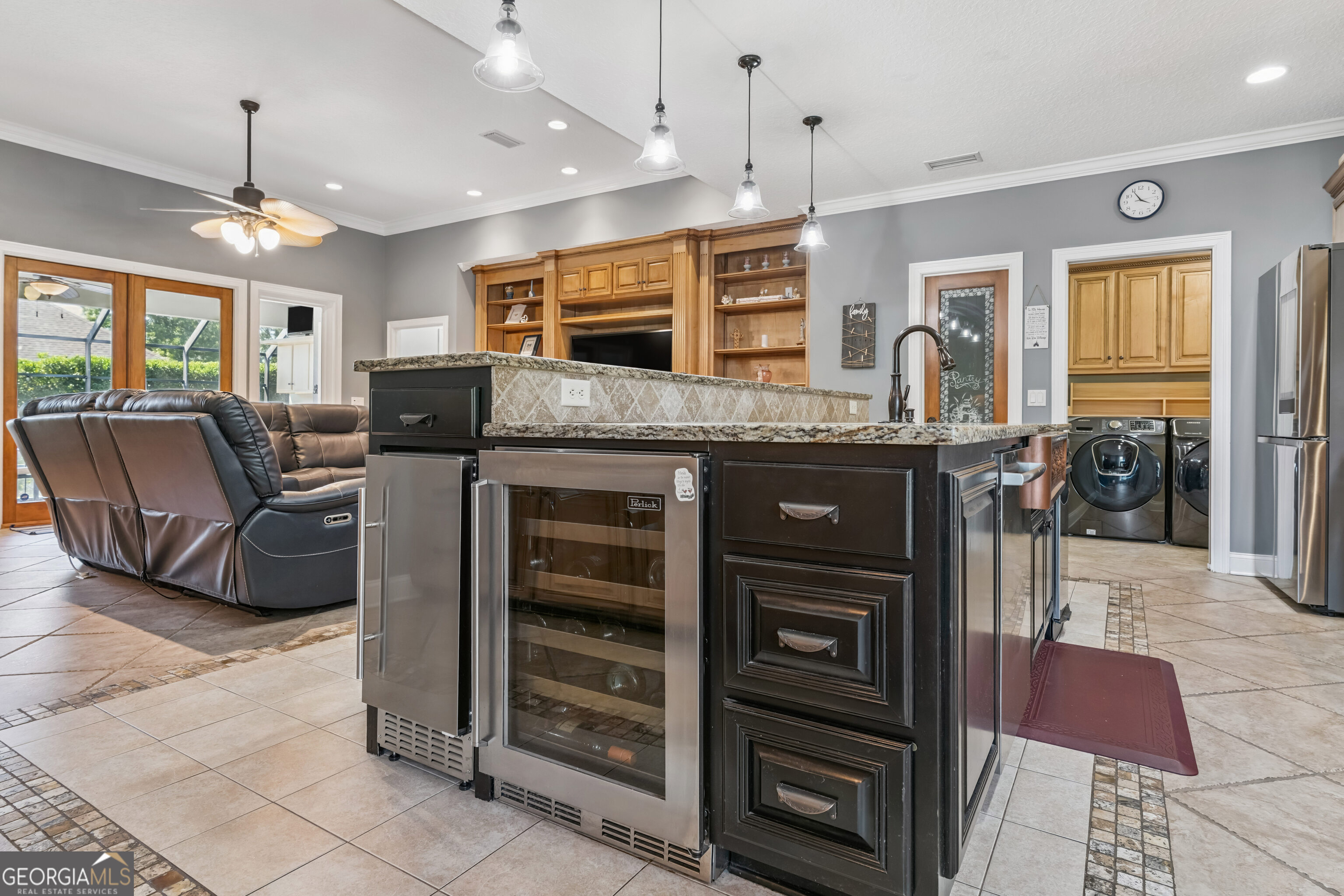 227 Harbor Pointe Drive
