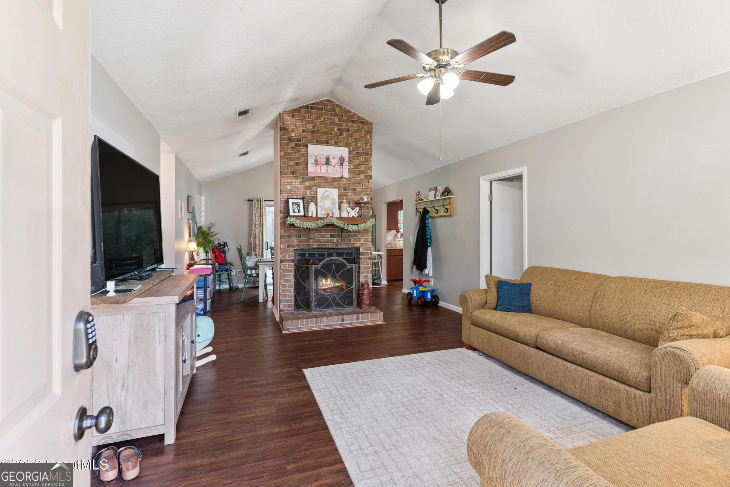 310 Buck Trc