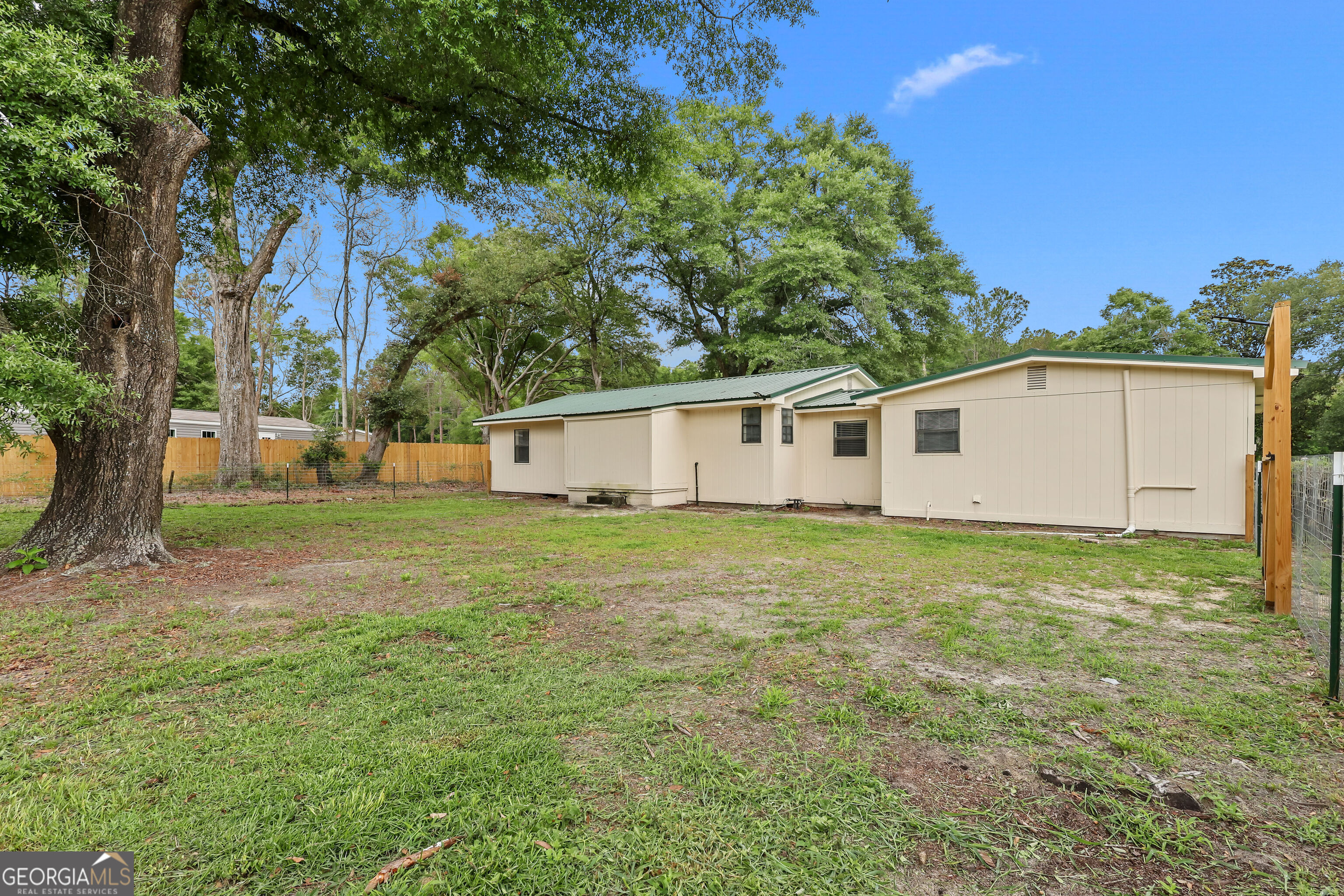 960 Old Doctortown Road