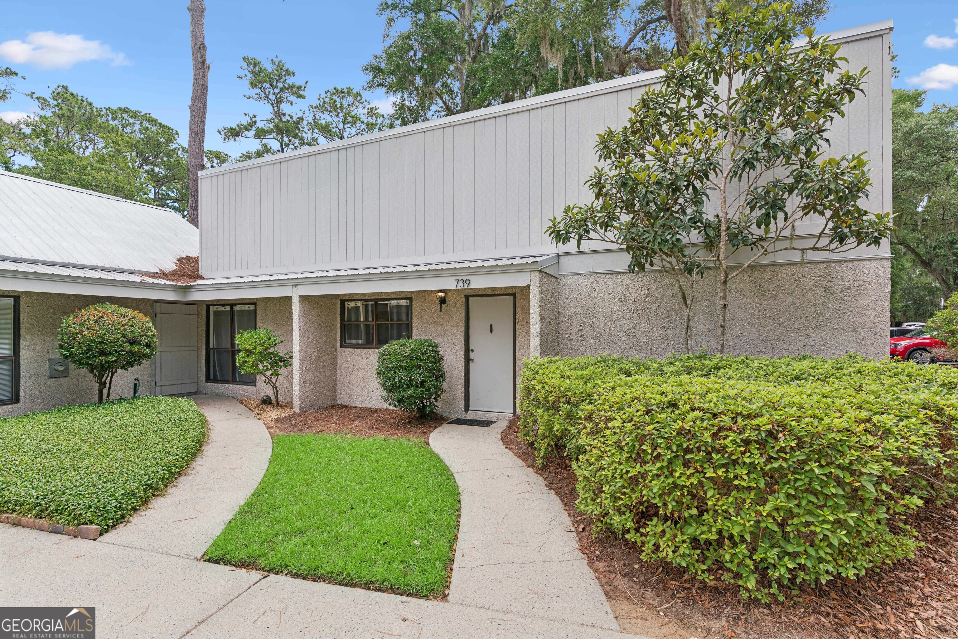 739 Deer Run Villas