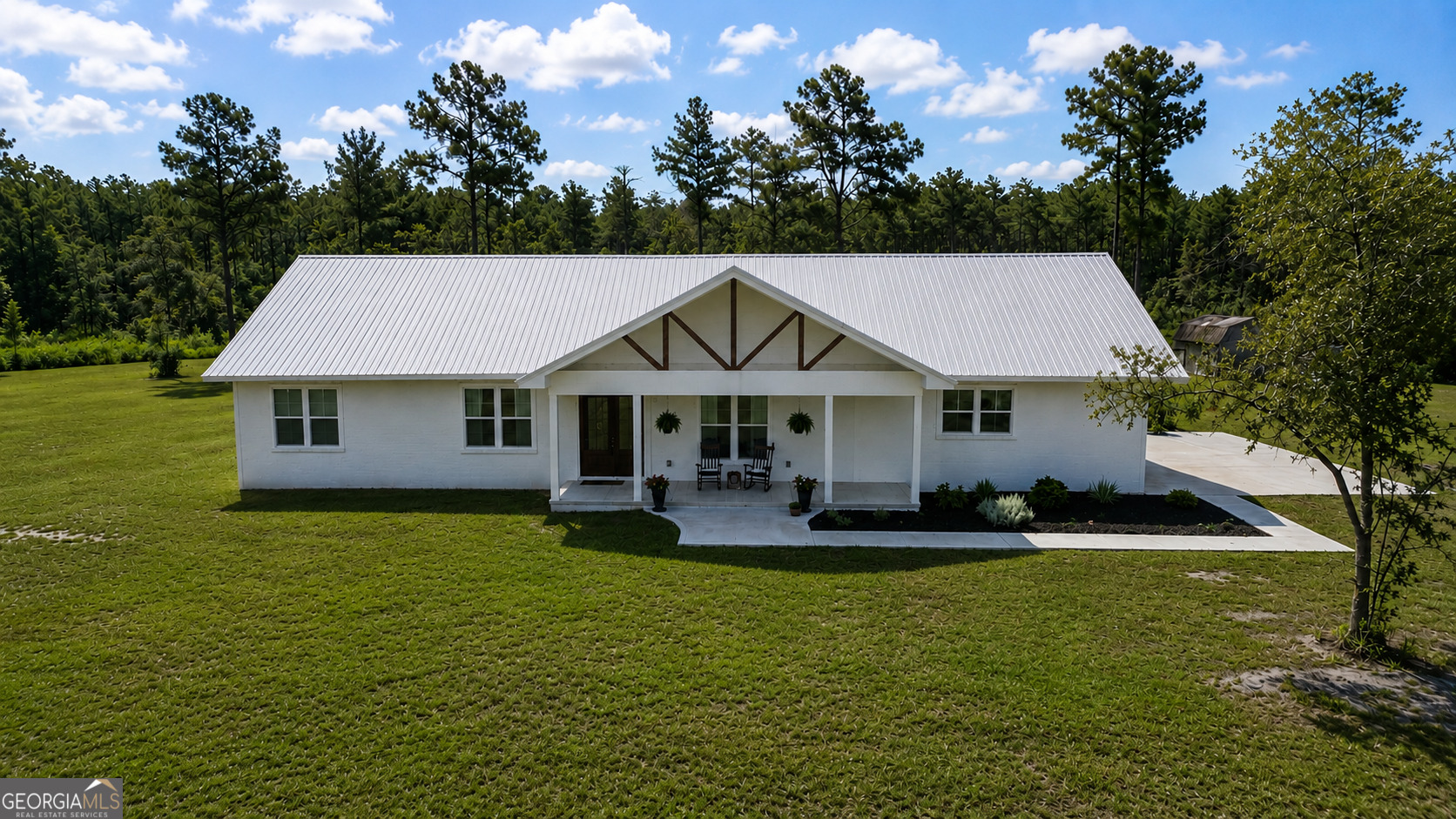 1757 McIntosh Trail SE