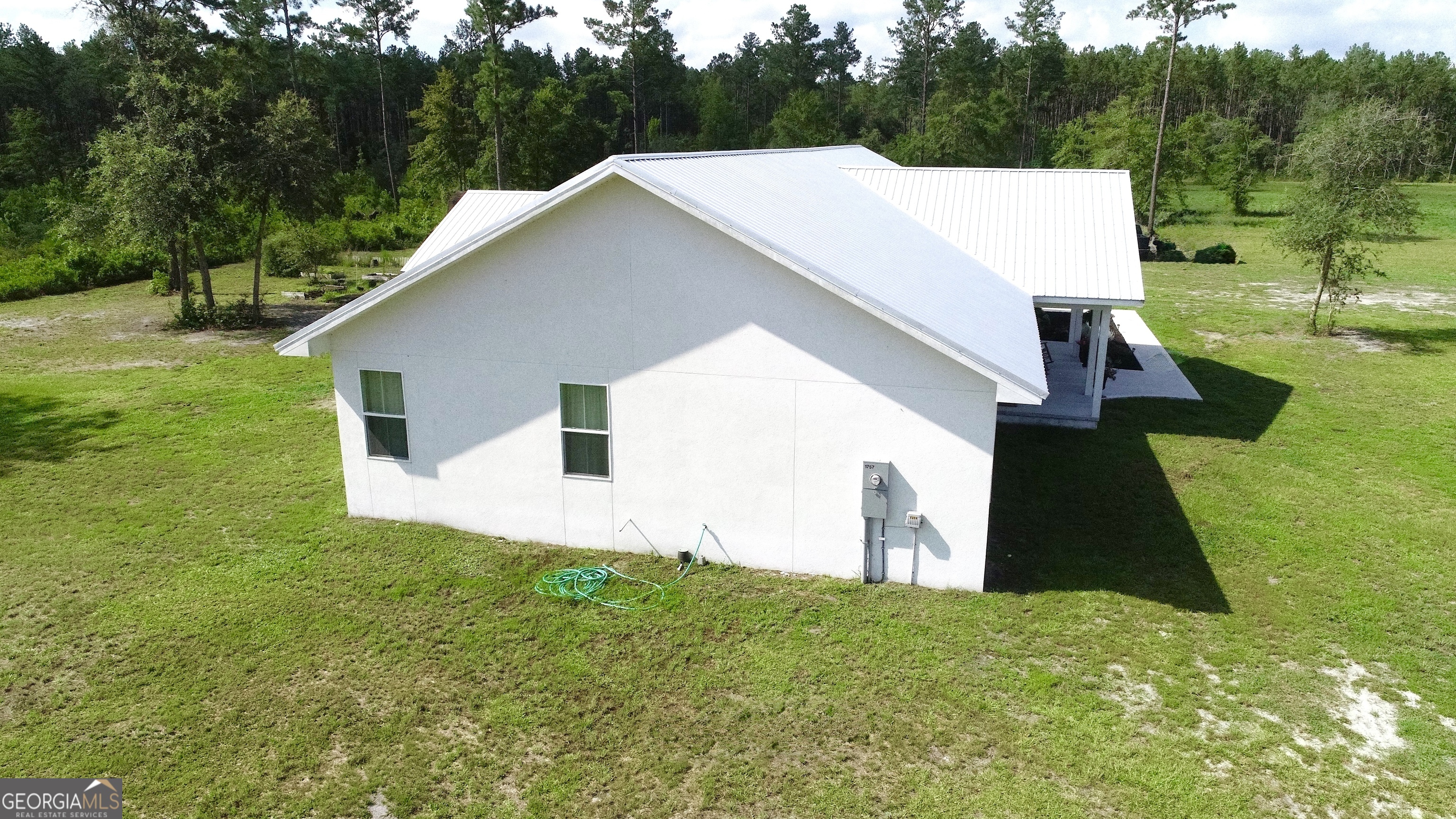 1757 McIntosh Trail SE