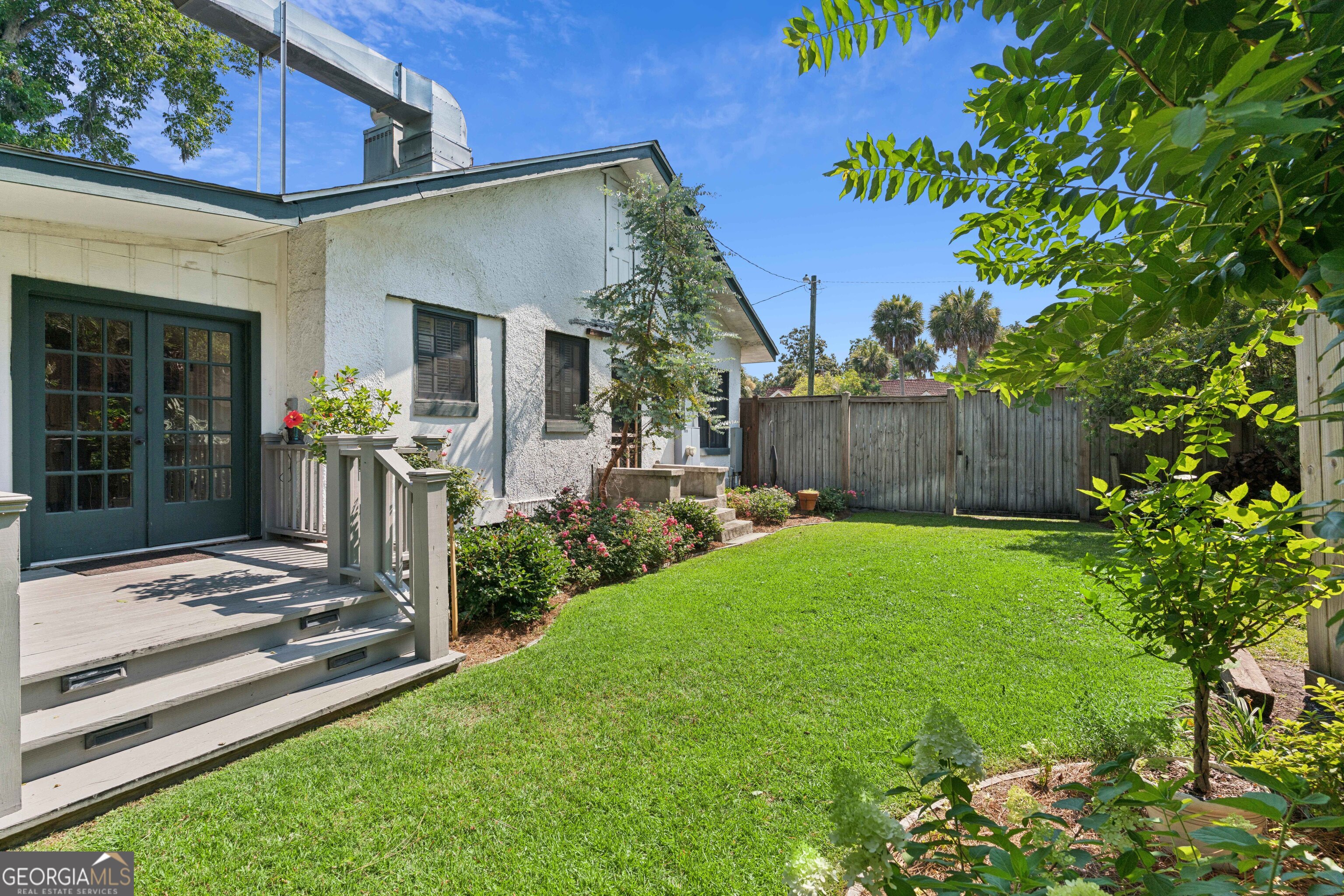 1908 Gloucester Street