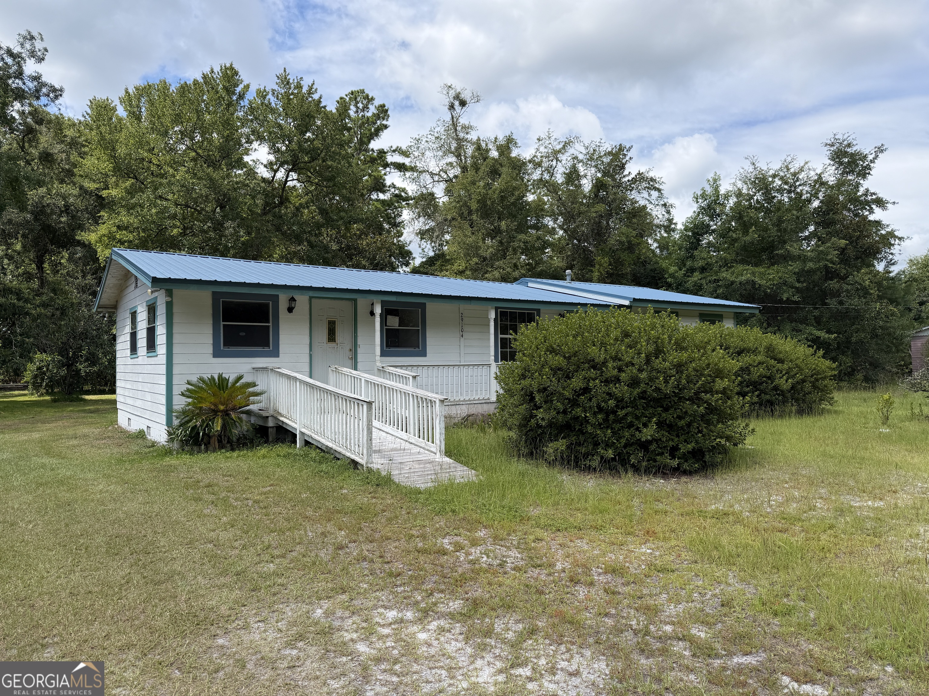29104 US 17