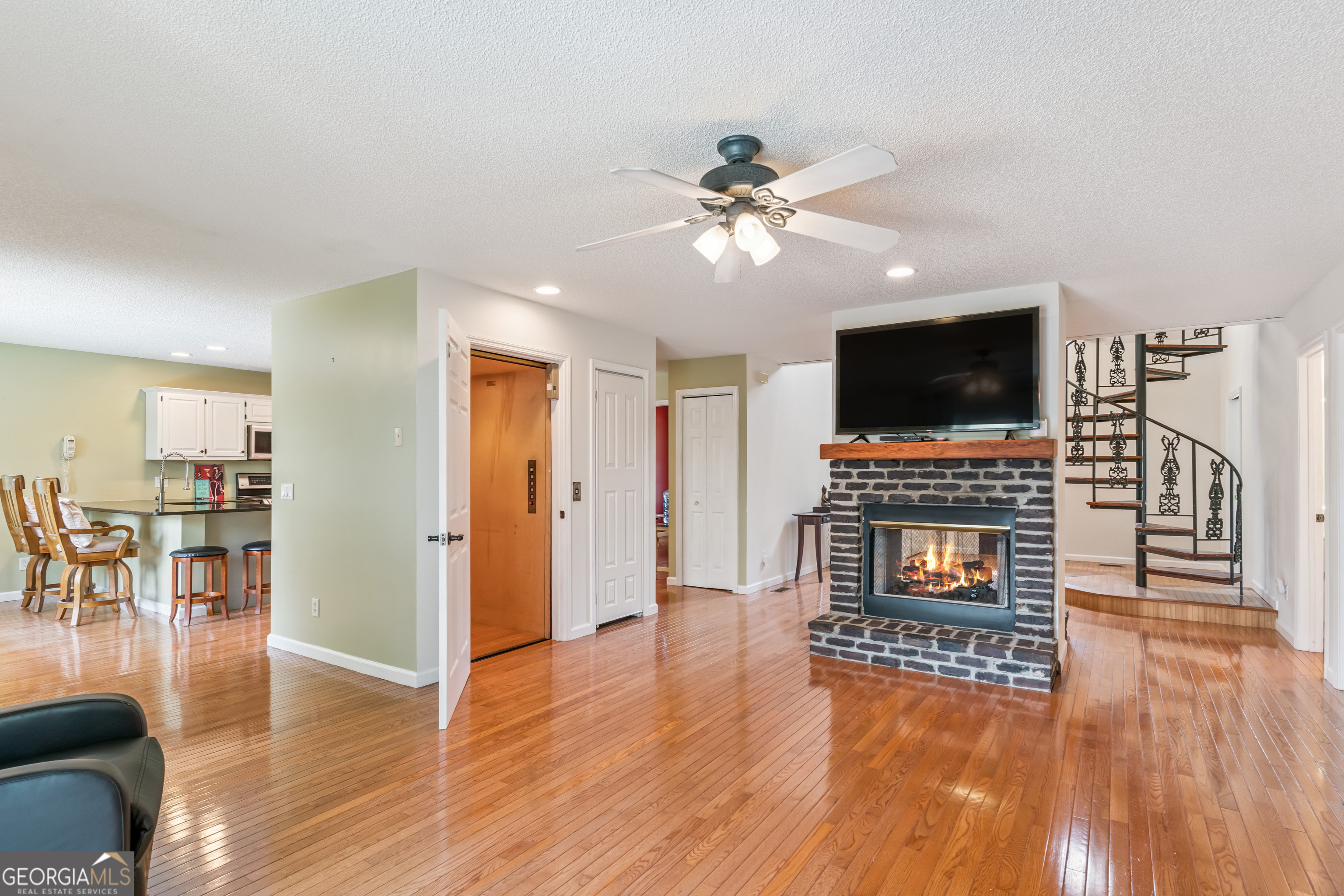 303 River Ridge Road