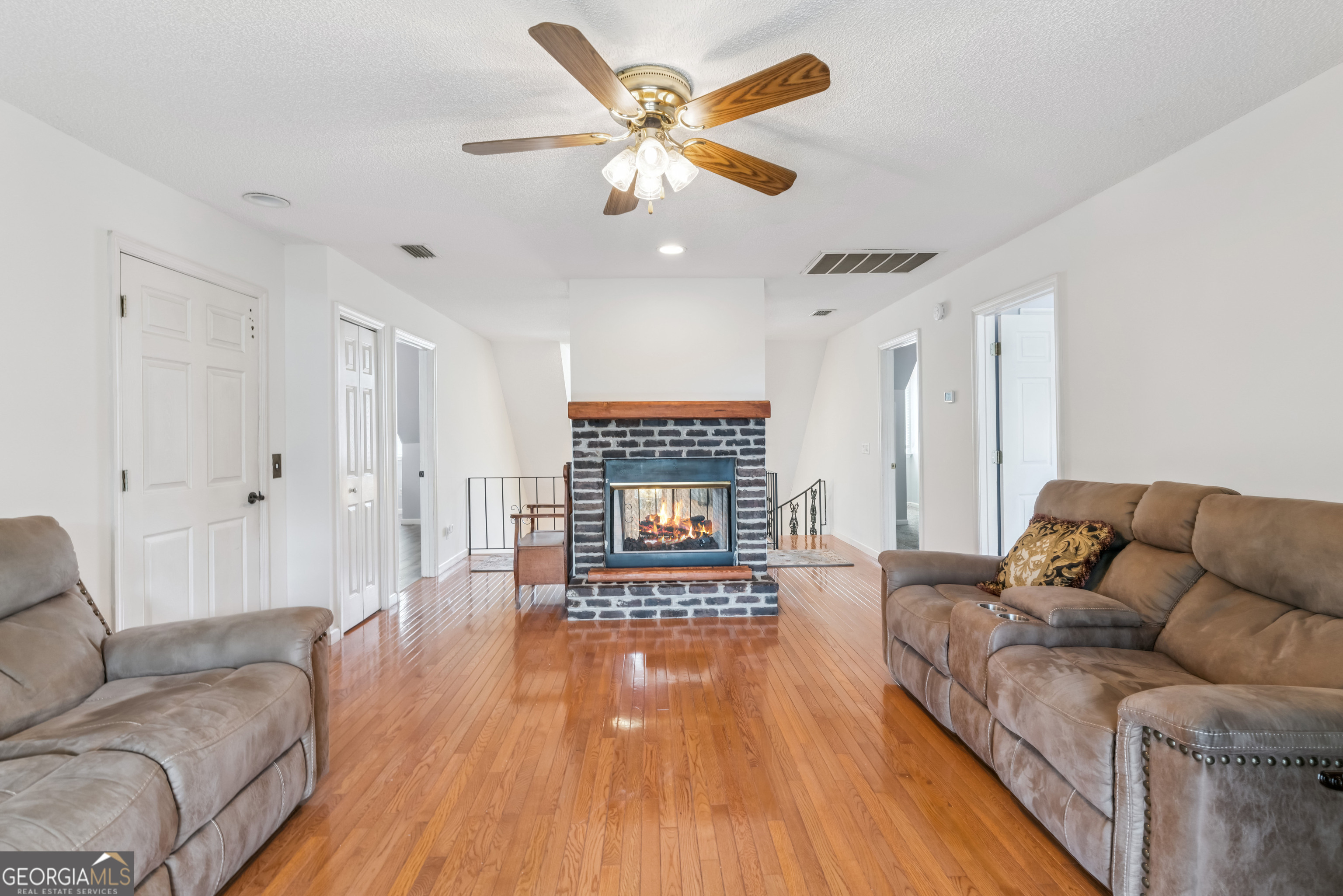 303 River Ridge Road