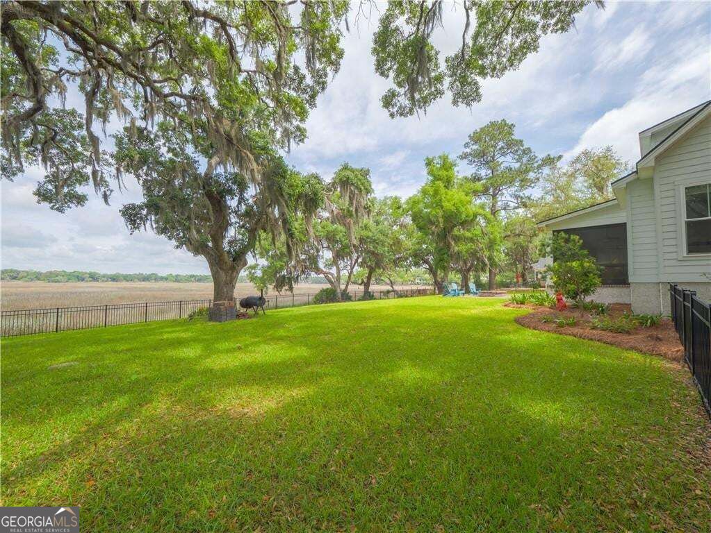 3495 Sutherland Bluff Drive