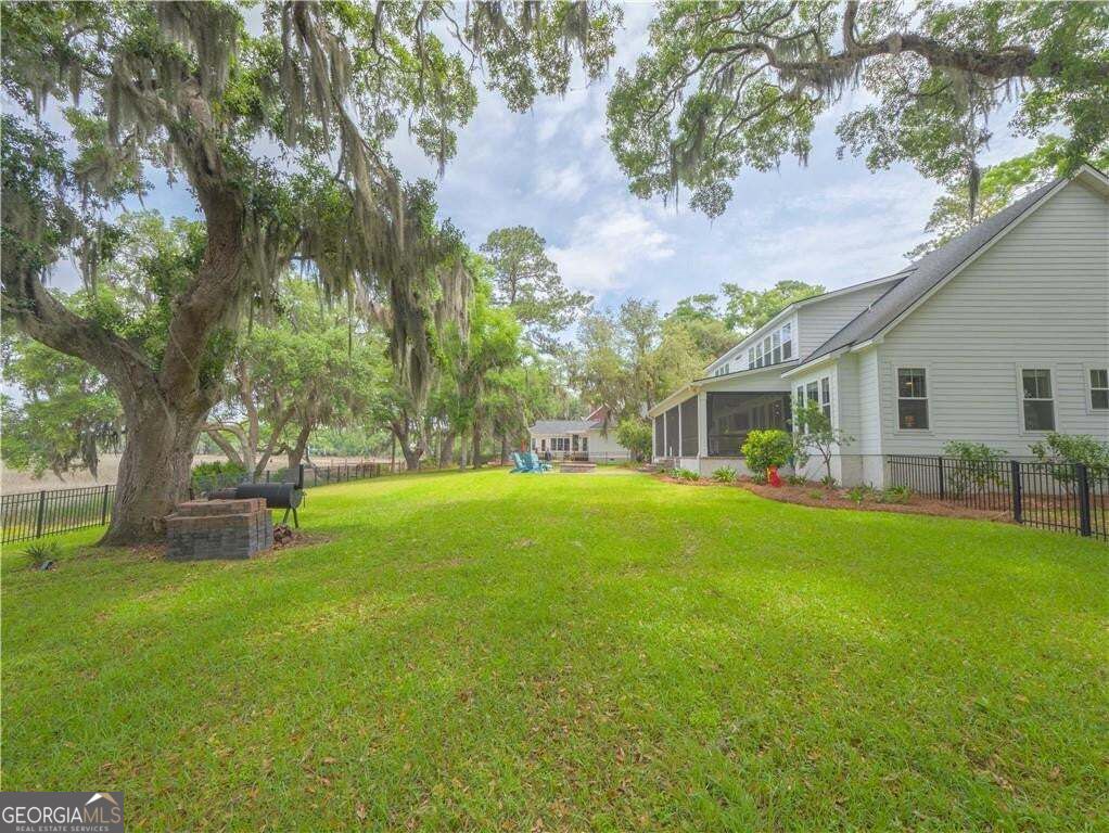 3495 Sutherland Bluff Drive