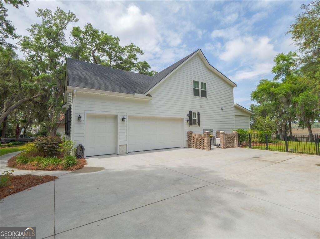 3495 Sutherland Bluff Drive