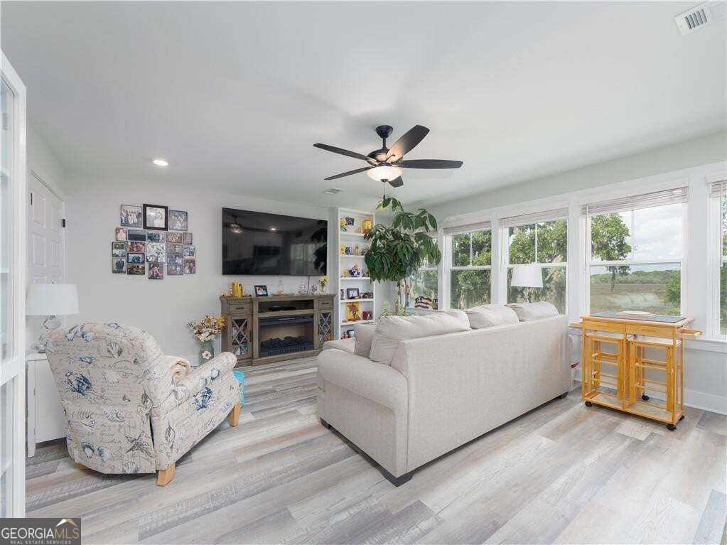 3495 Sutherland Bluff Drive