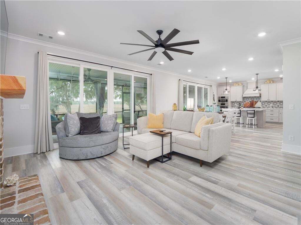 3495 Sutherland Bluff Drive