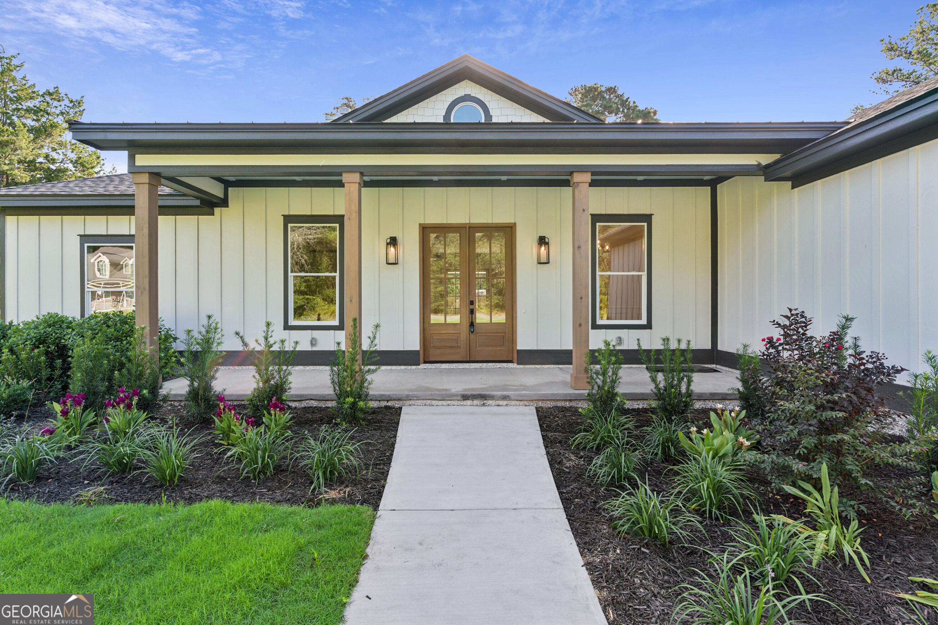 139 Winding Trail