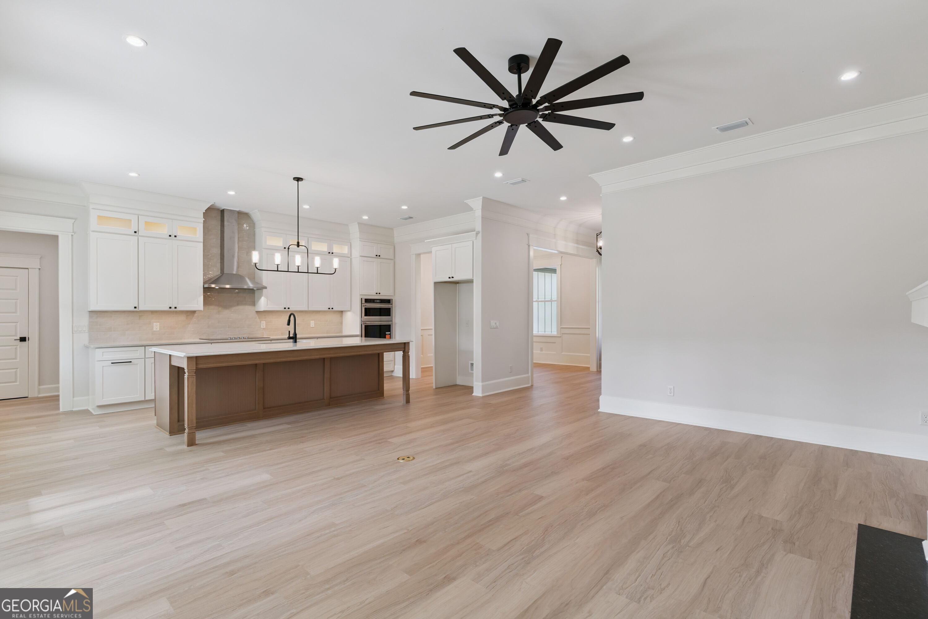 139 Winding Trail