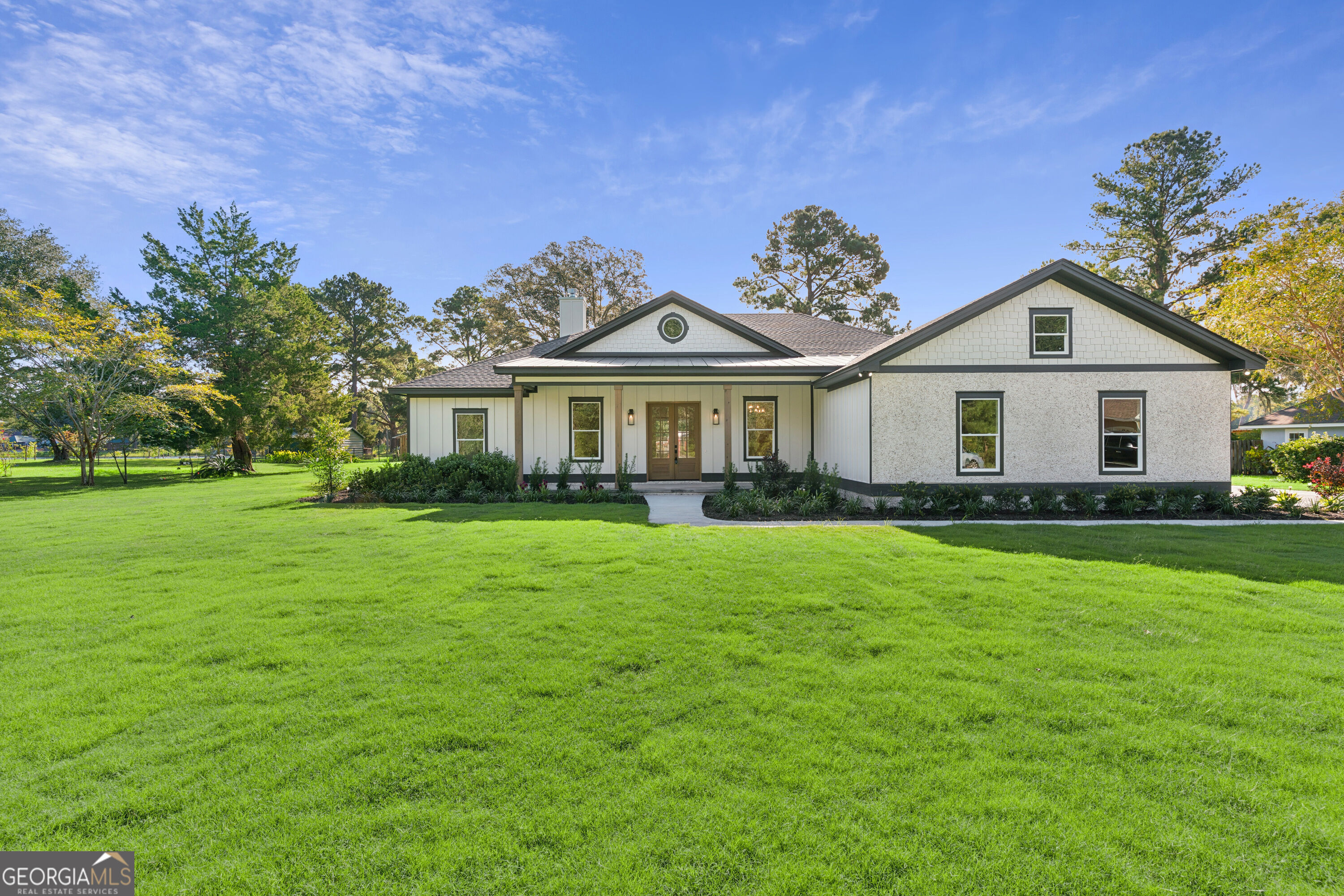139 Winding Trail