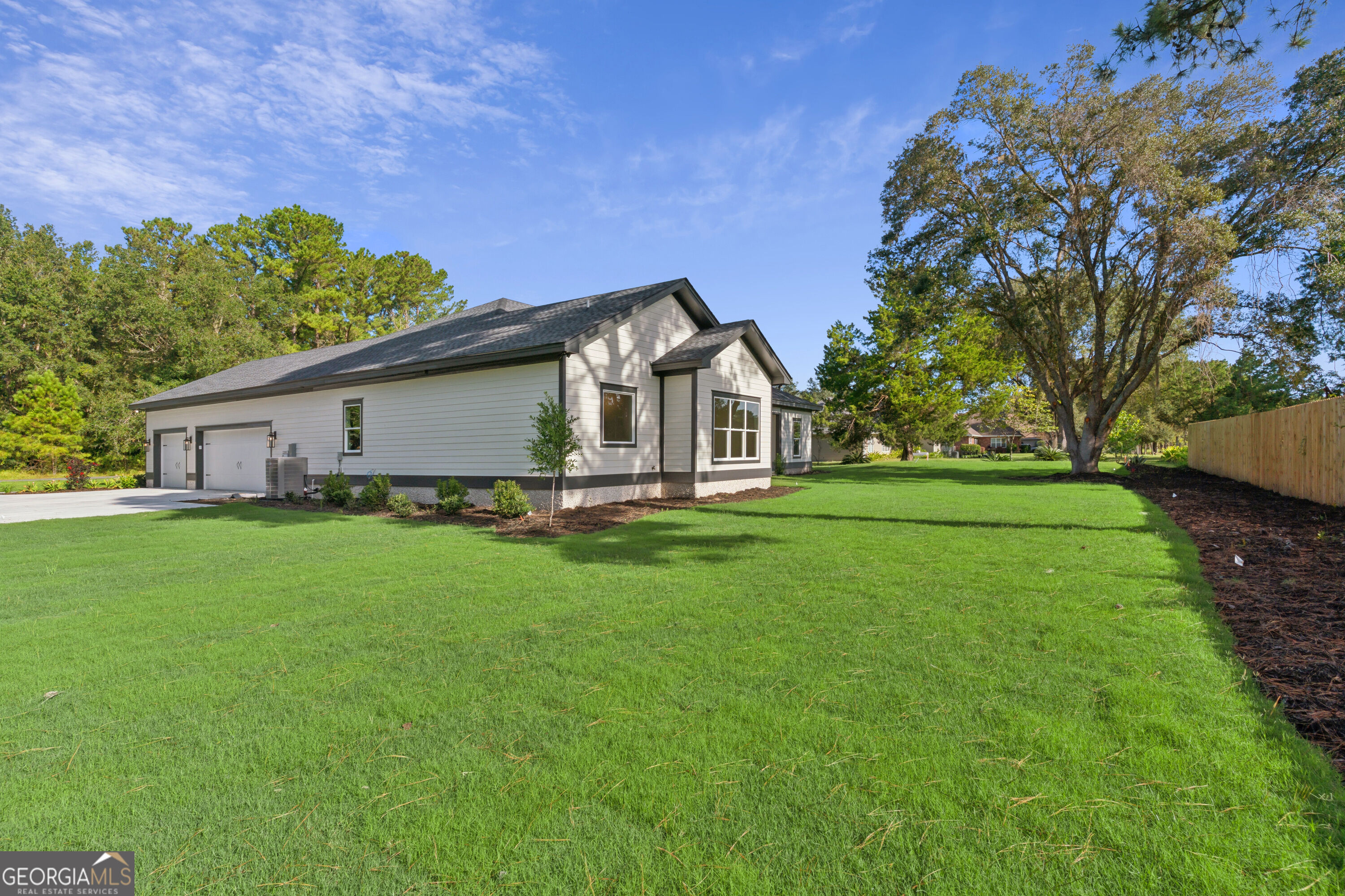 139 Winding Trail