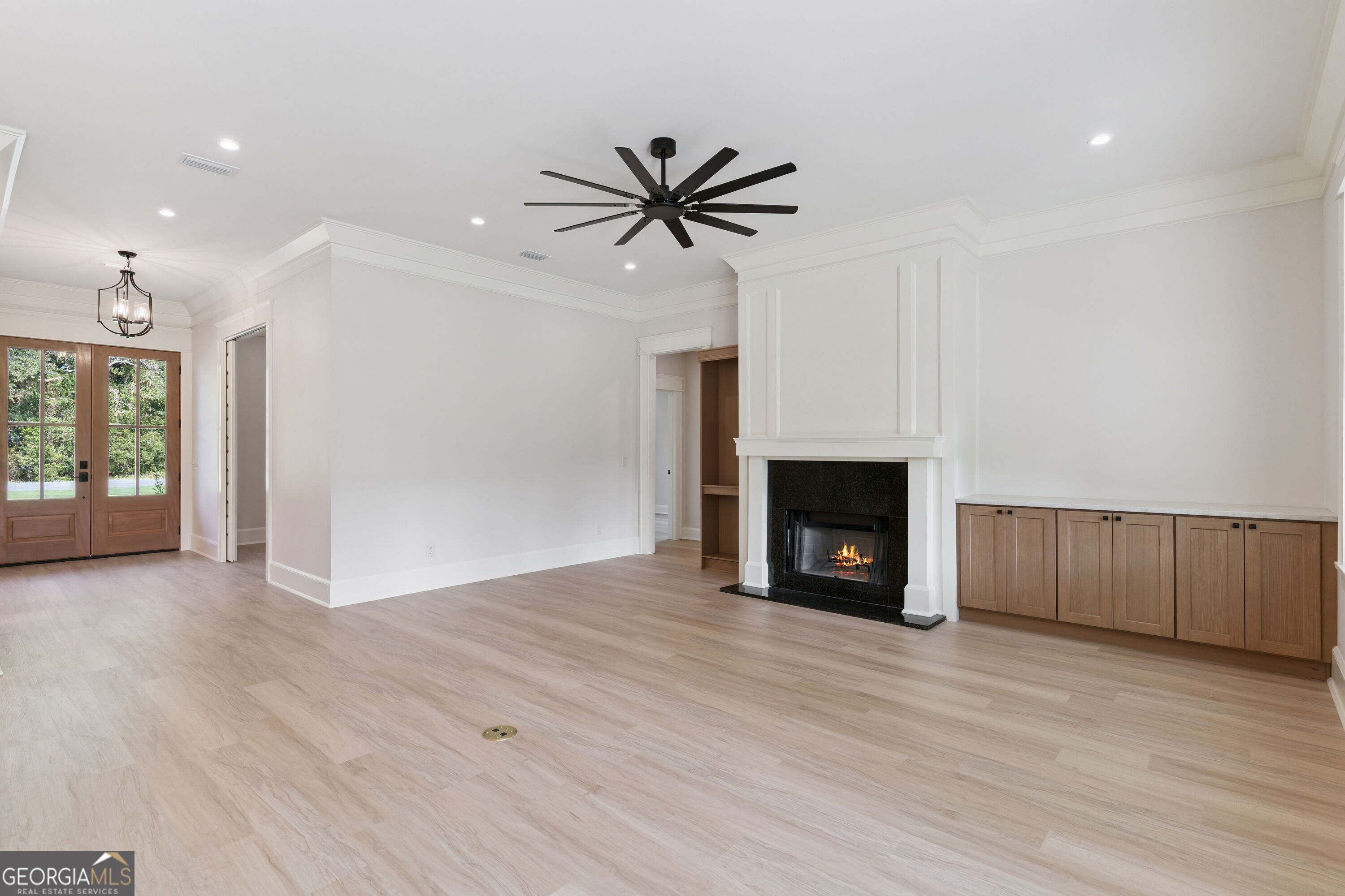 139 Winding Trail