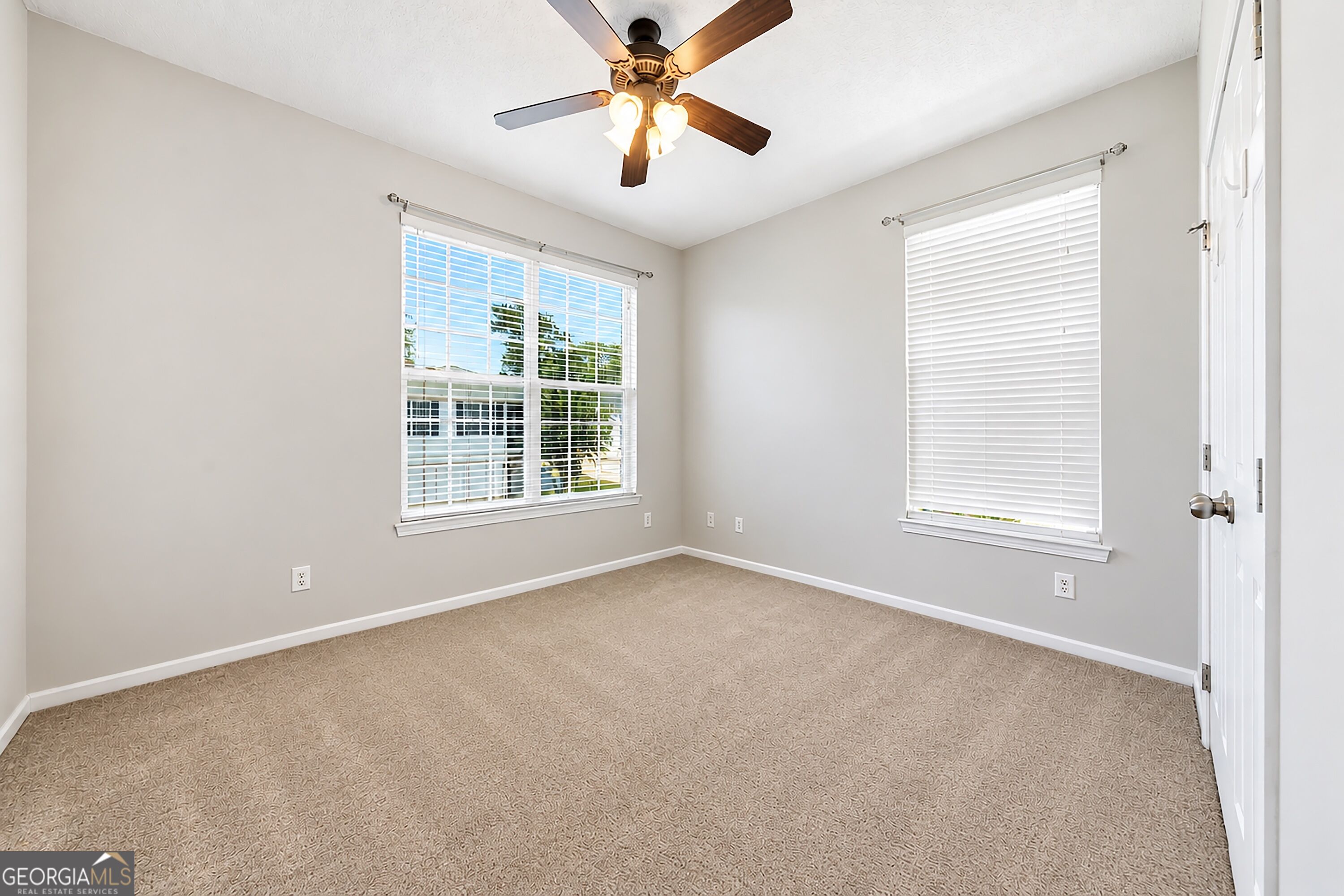 153 Drayton Circle