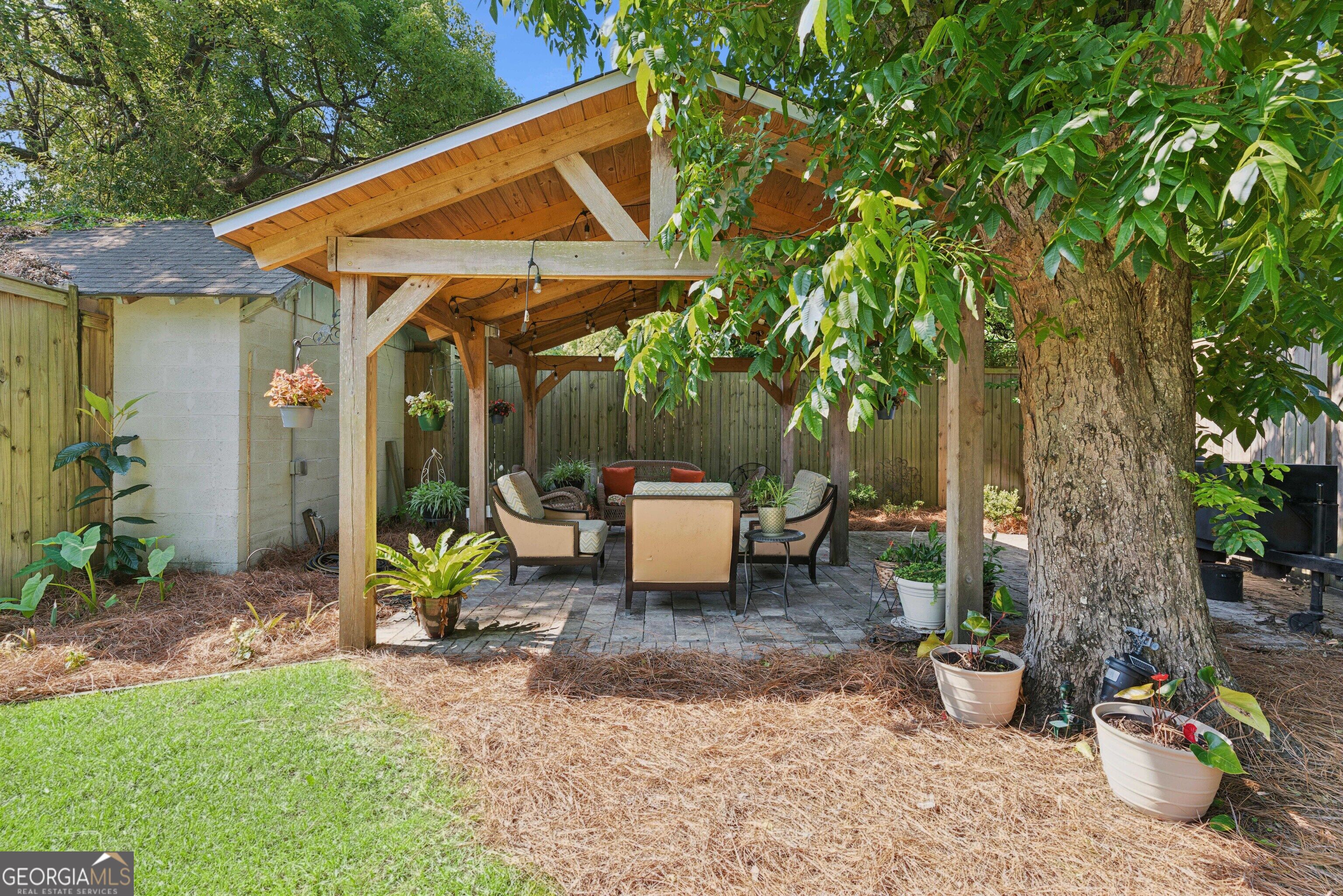 1908 Gloucester Street