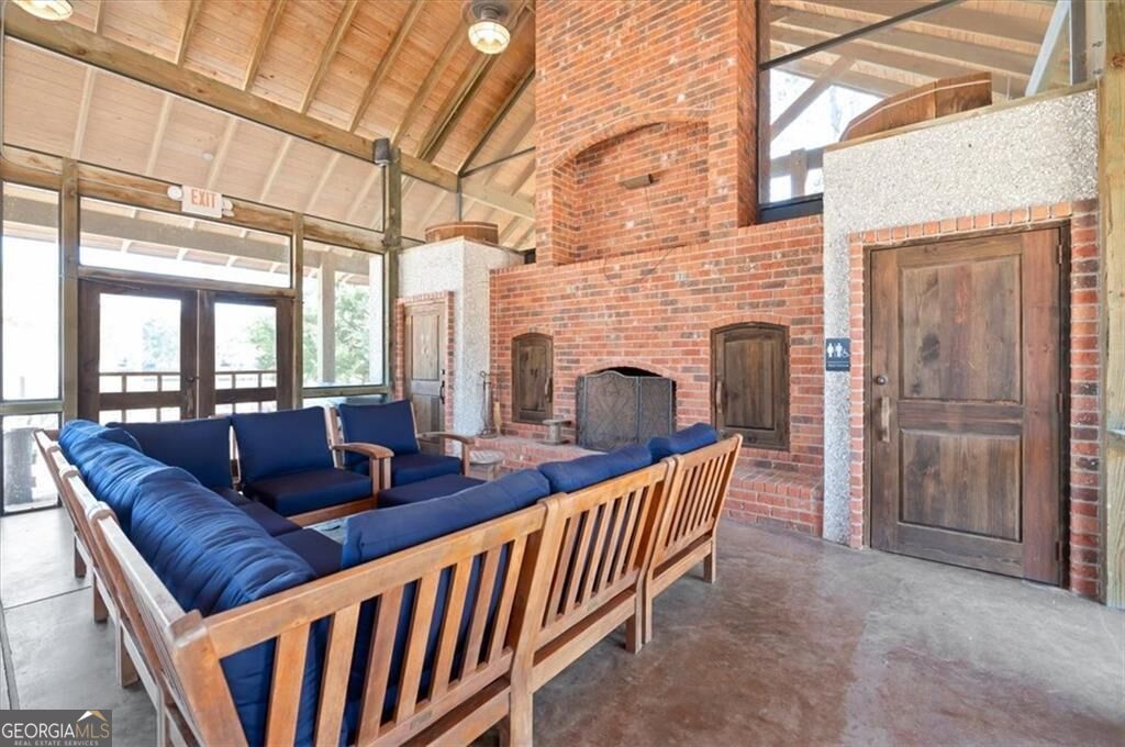 507 Fox Run Circle