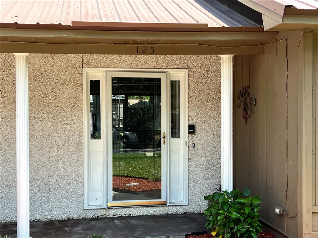 125 Baybridge Drive