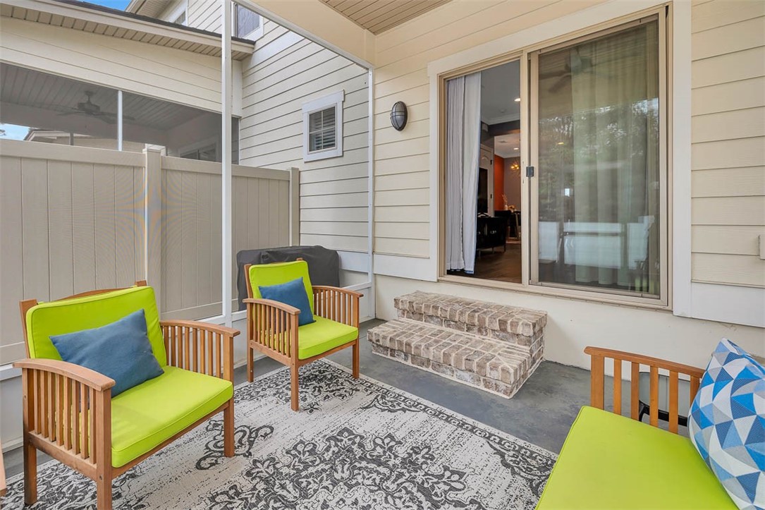 304 Mariners Circle