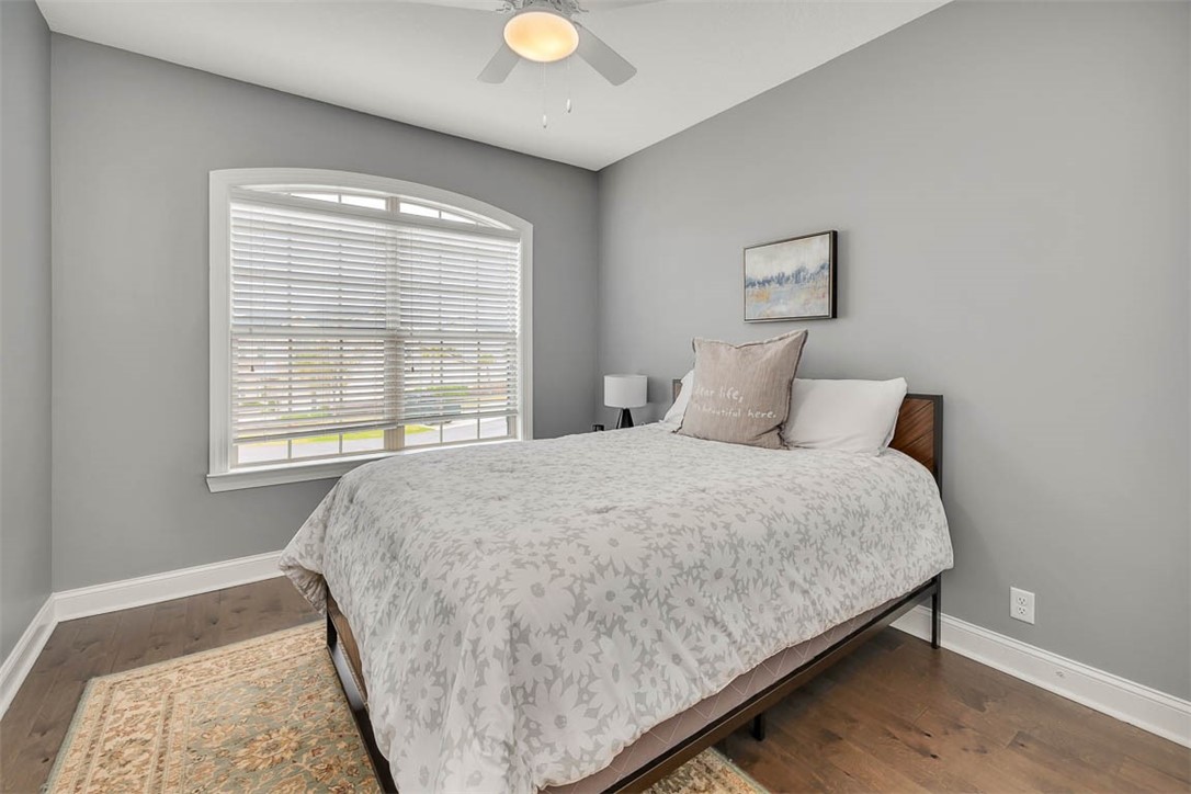 304 Mariners Circle