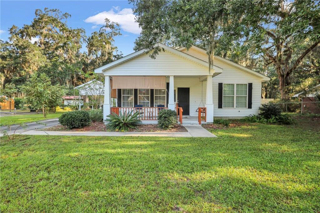 105 N End Drive