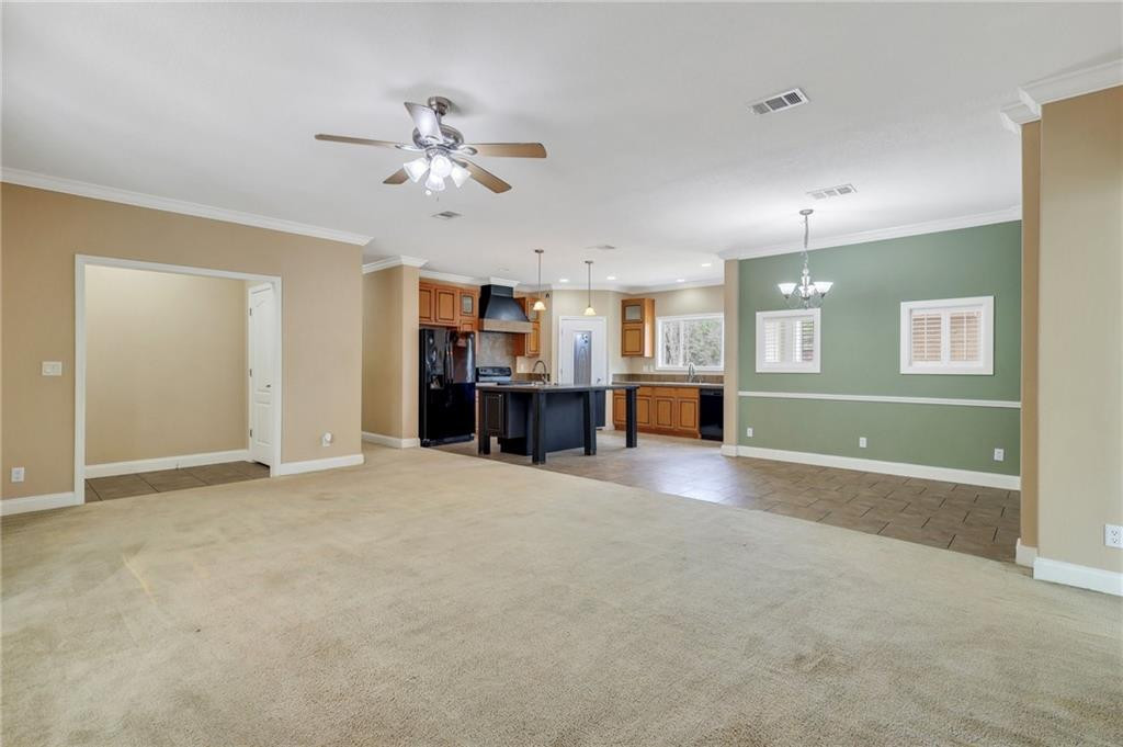47 Yellow Pine Road
