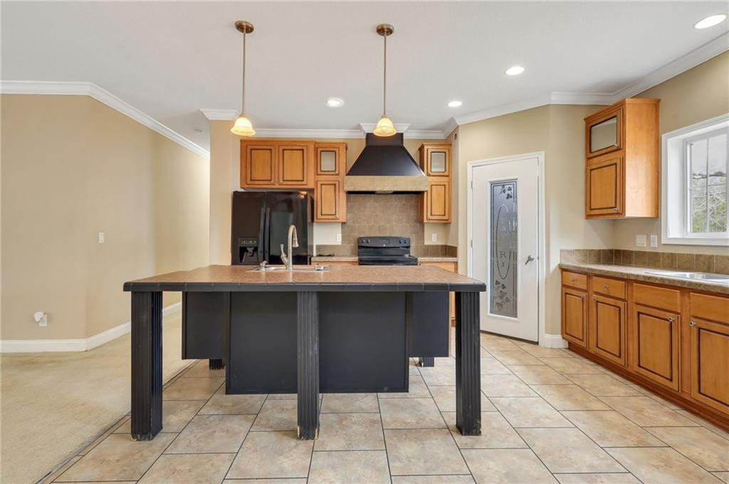 47 Yellow Pine Road