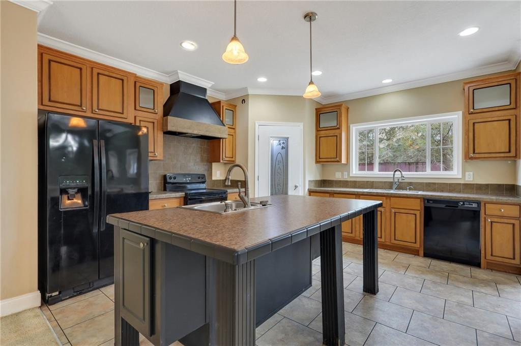 47 Yellow Pine Road
