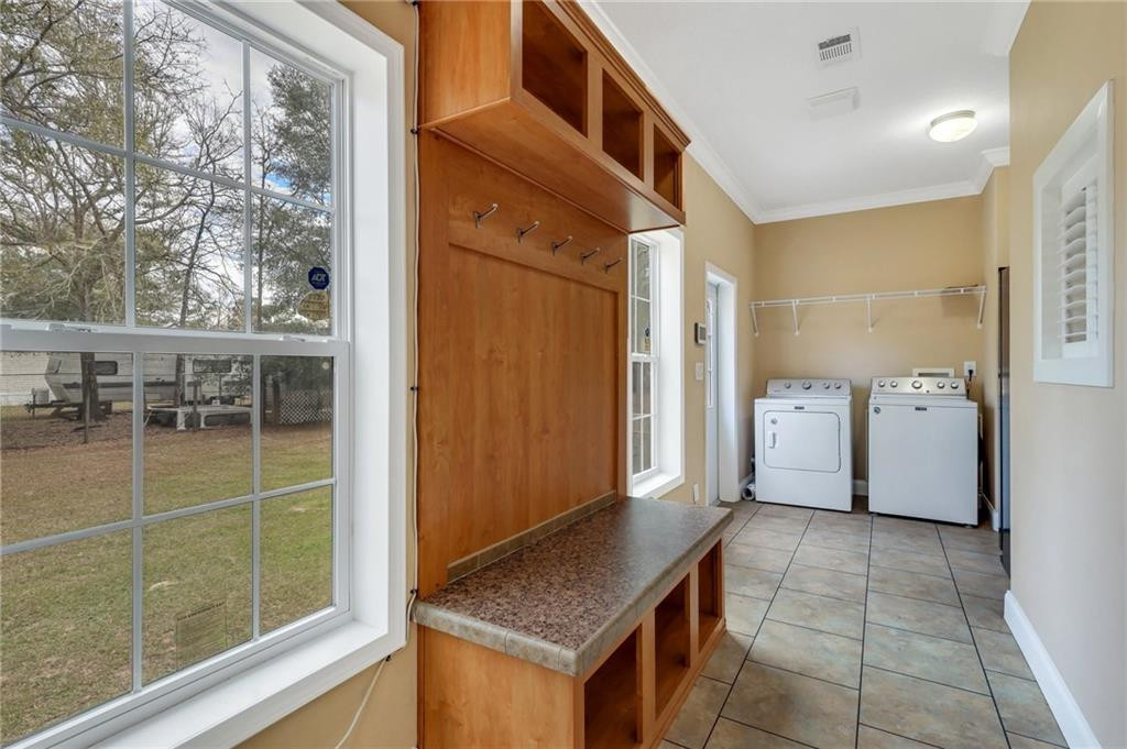 47 Yellow Pine Road