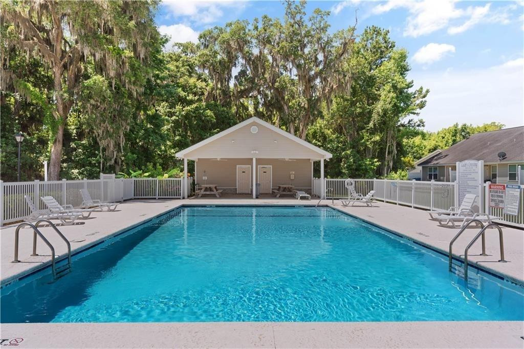 200 Joshua Circle