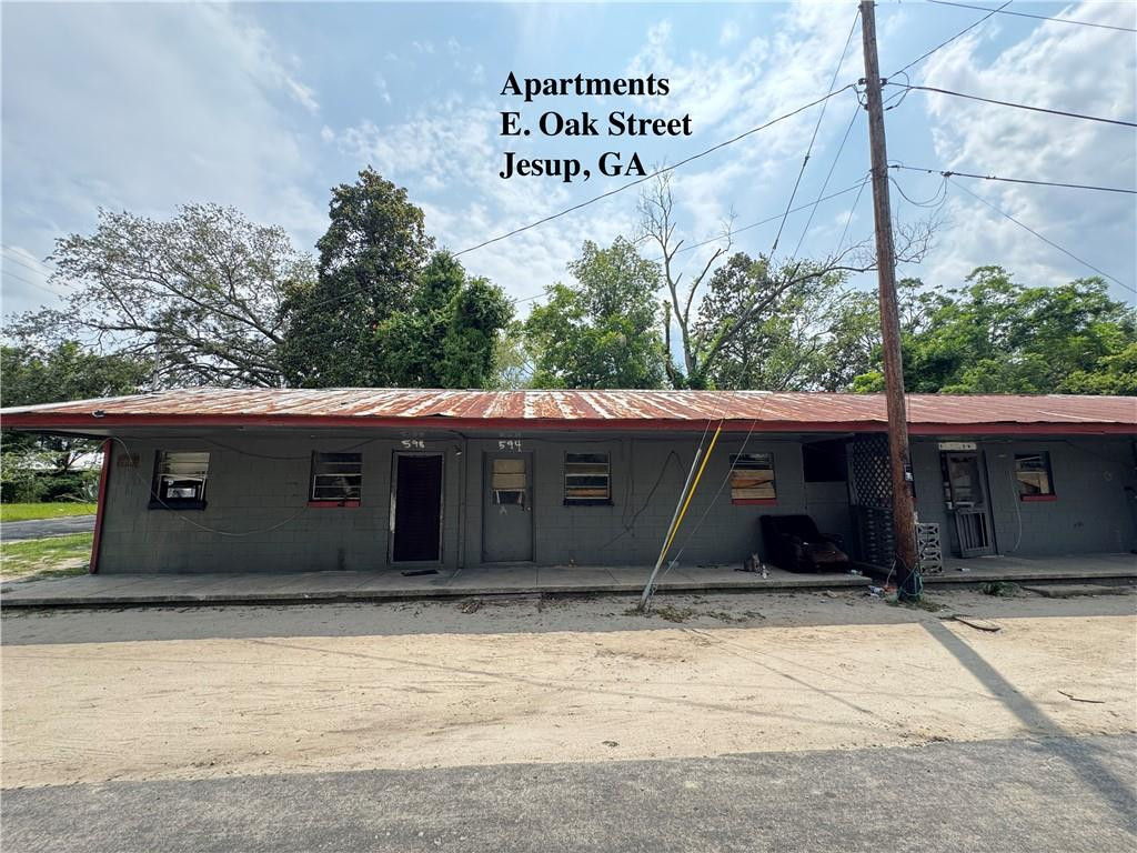 0 E Oak Street