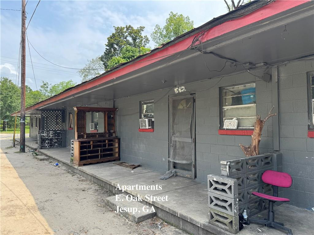 0 E Oak Street