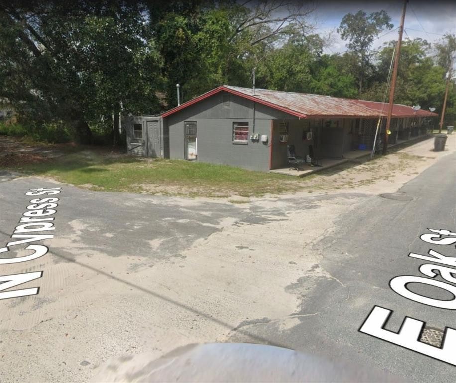 0 E Oak Street