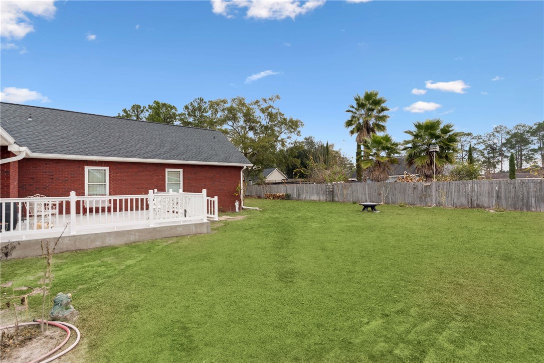 932 Hitching Post Lane