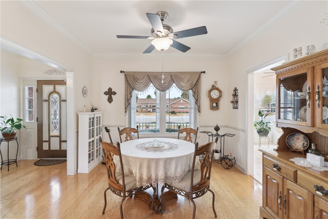 932 Hitching Post Lane