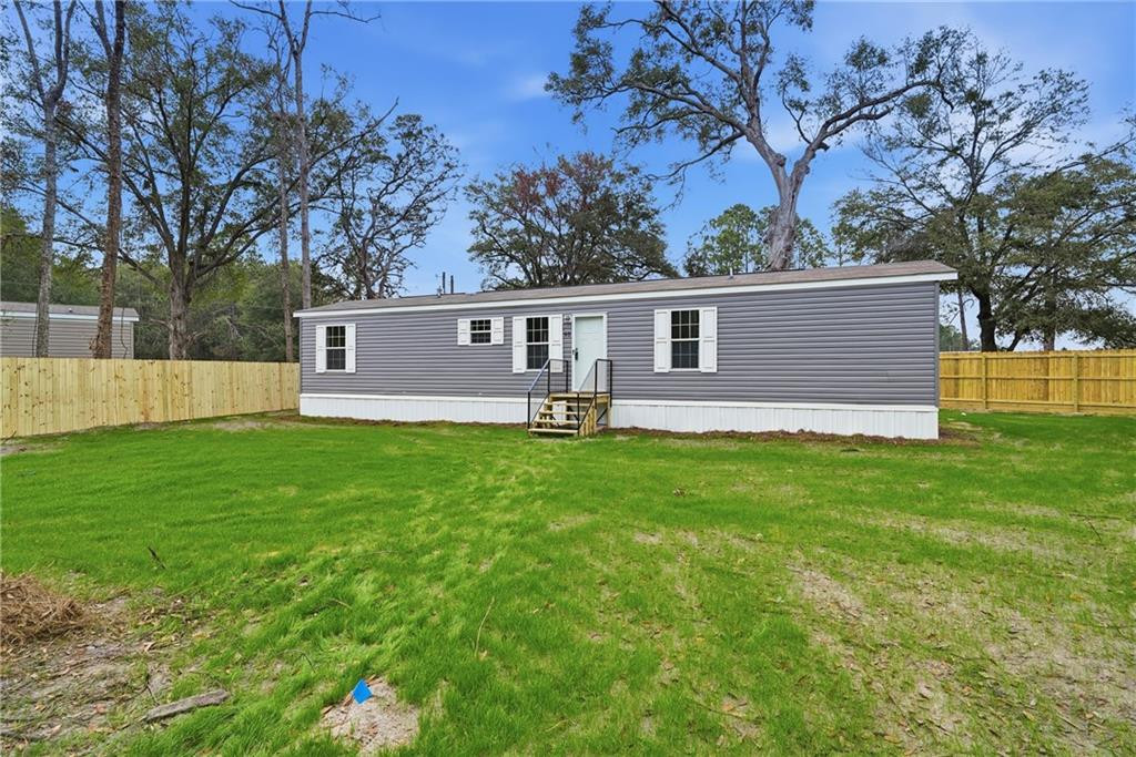 93 Thrasher Lane E