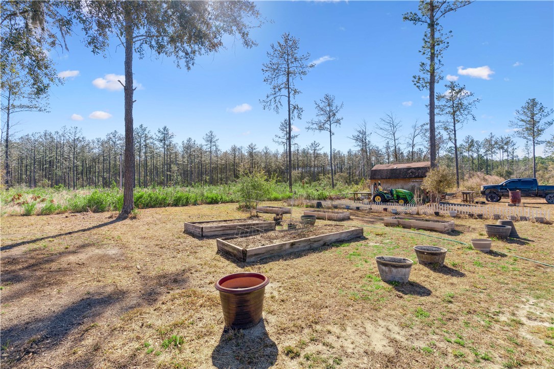 1757 McInstosh Trl SE