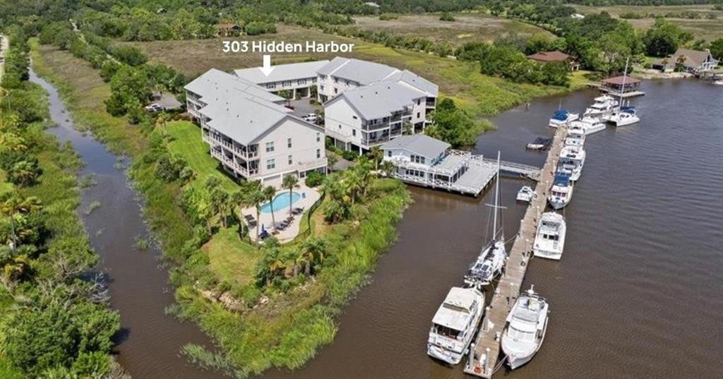 303 Hidden Harbor Way