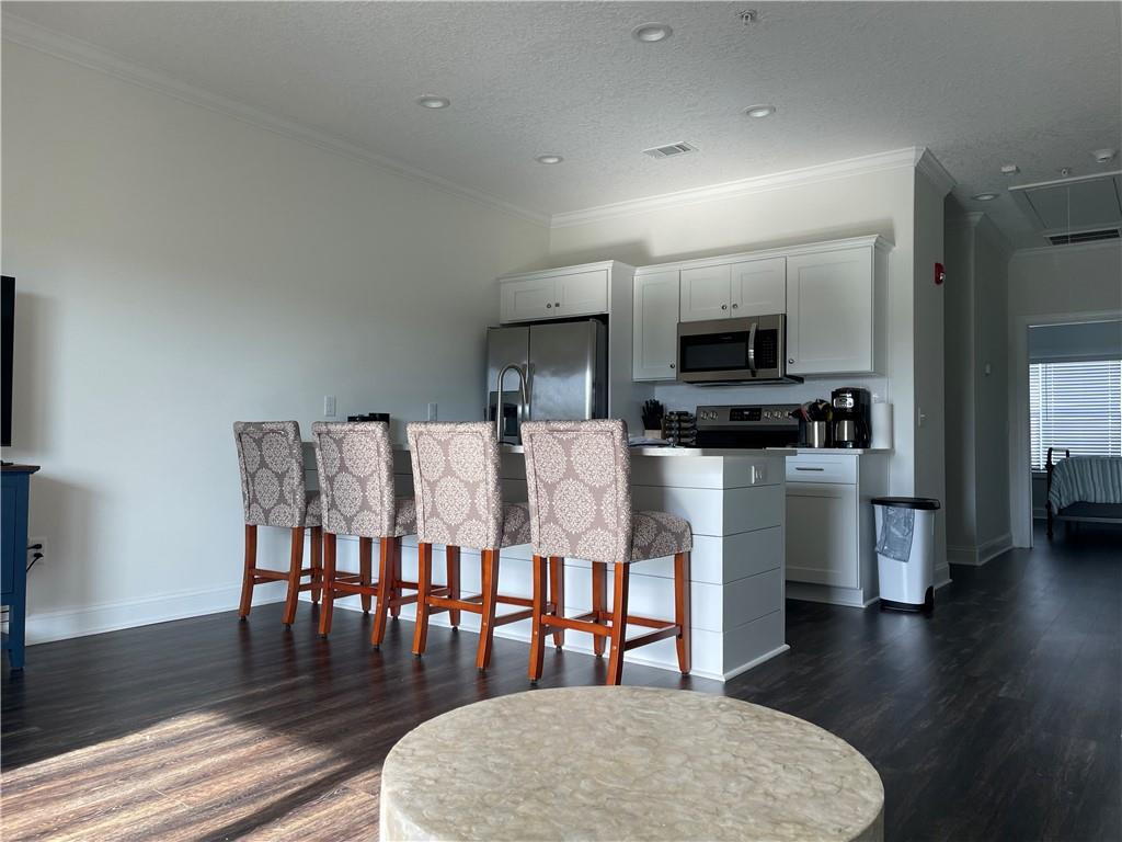 303 Hidden Harbor Way