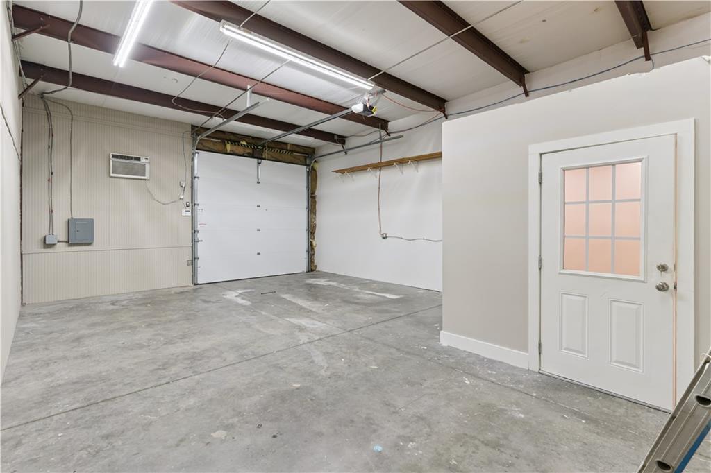 125 Skyspaces Court