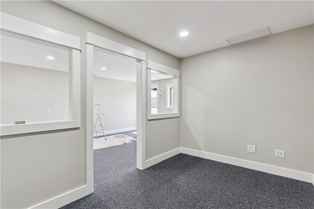 125 Skyspaces Court