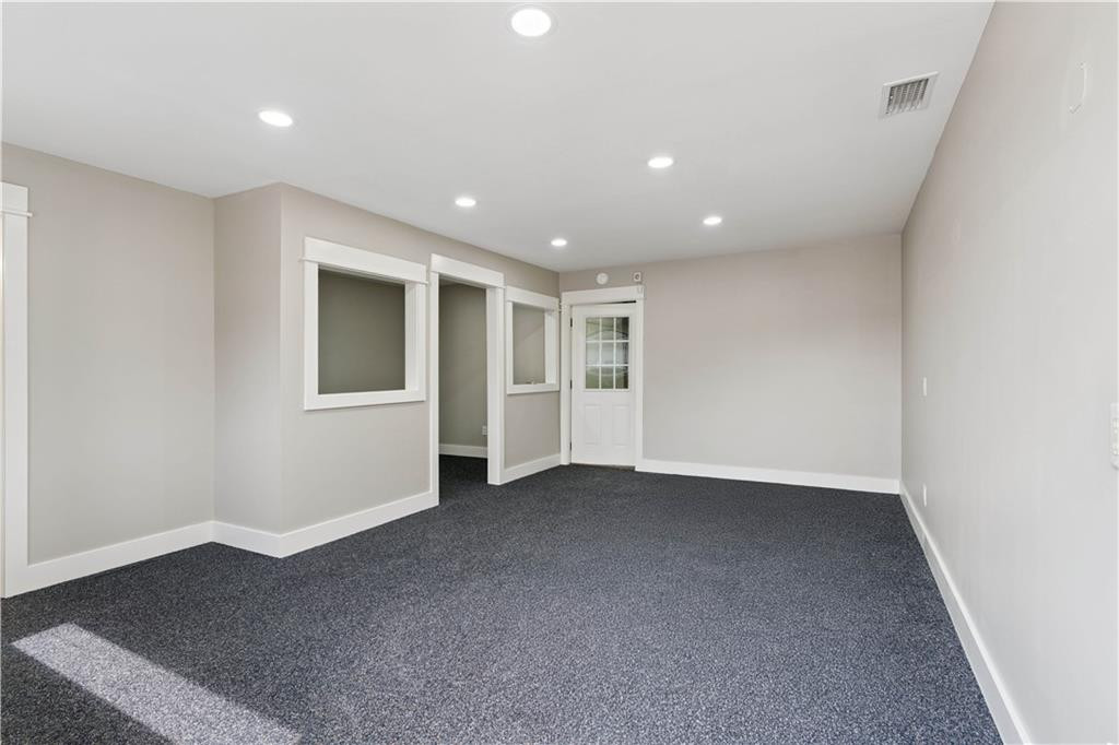 125 Skyspaces Court