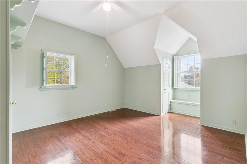 159 Wingefield Commons