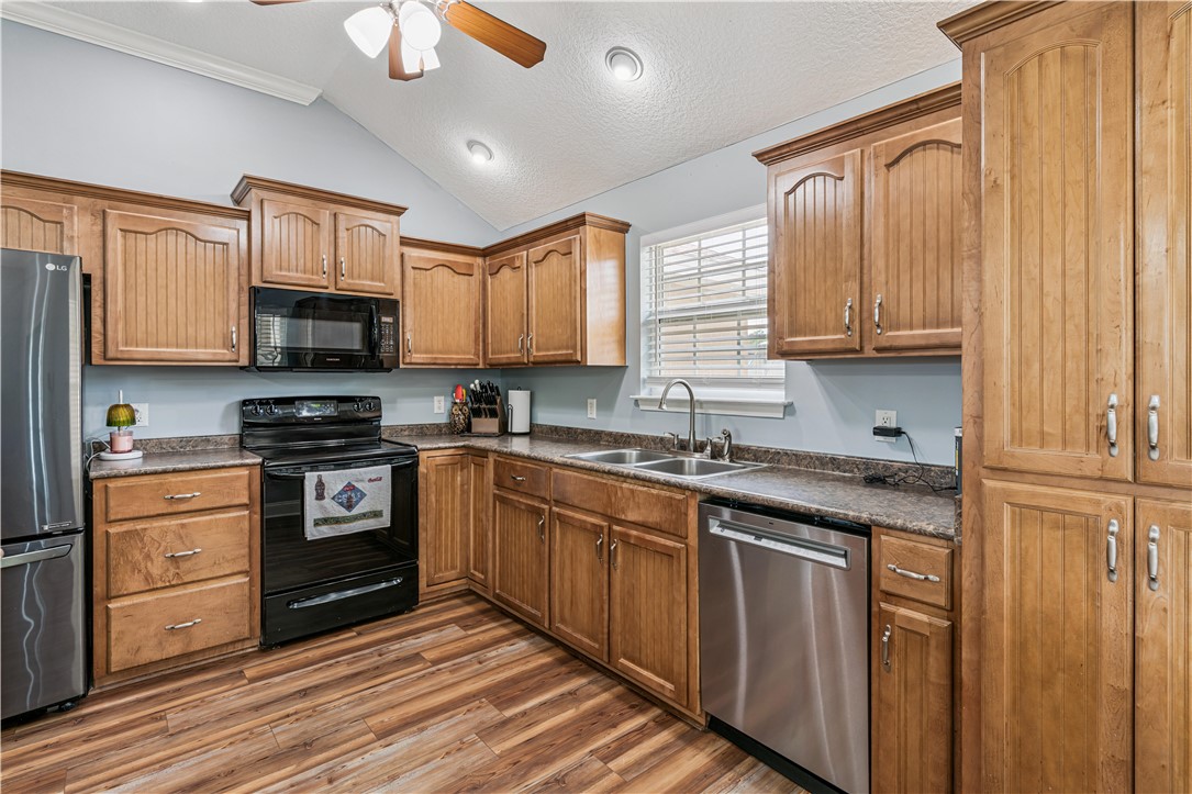 115 Emanuel Loop Road