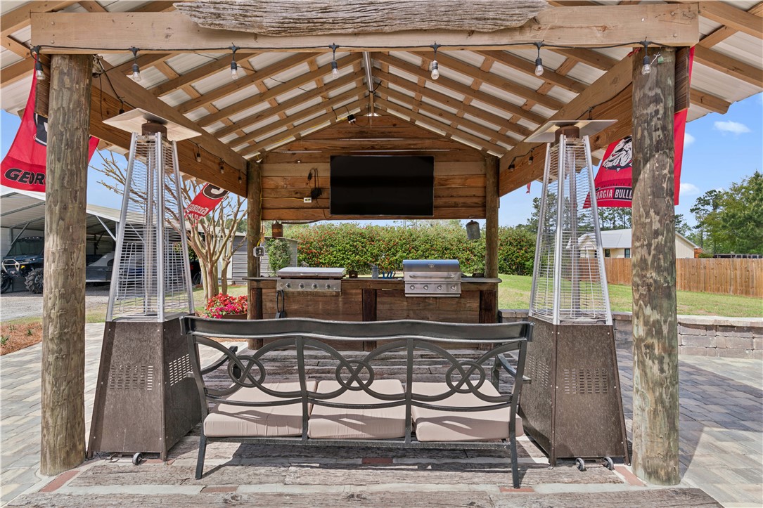 115 Emanuel Loop Road