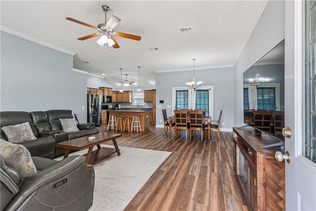 115 Emanuel Loop Road