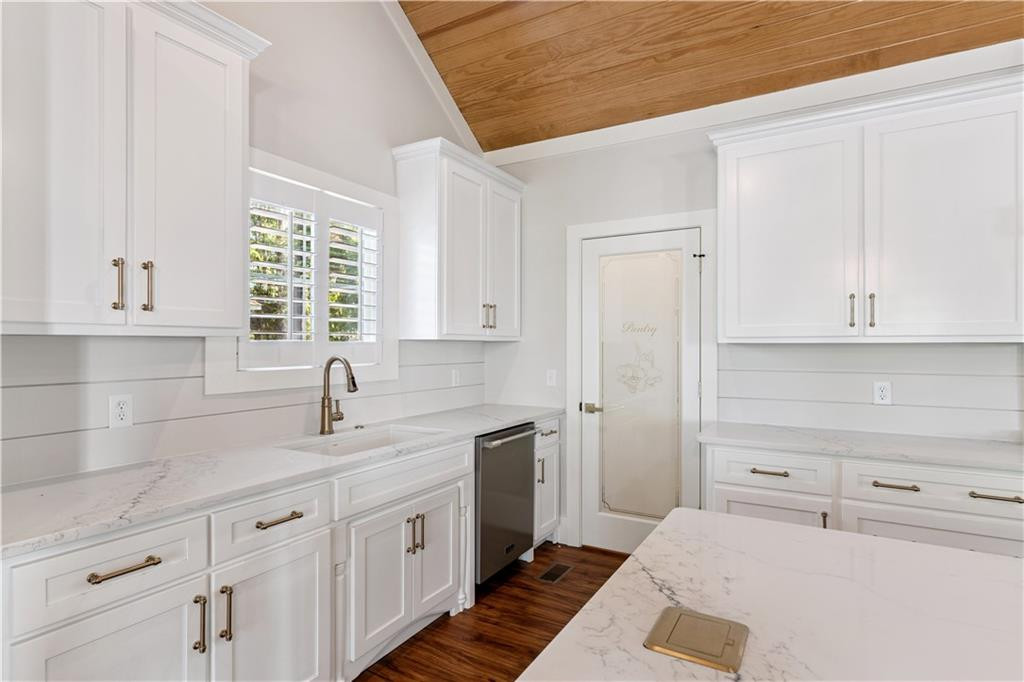 135 Serenity Lane