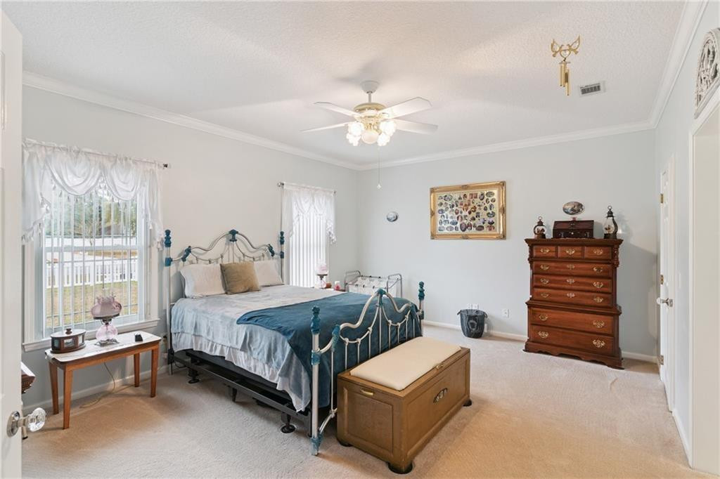 932 Hitching Post Lane